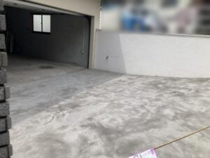 トップコート前
