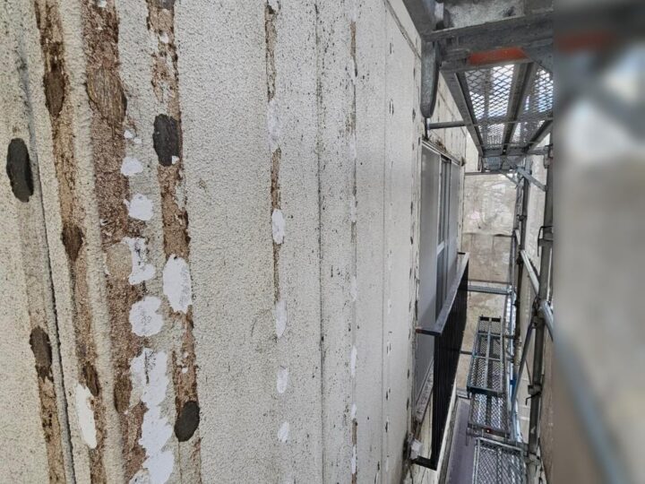 サイディング撤去