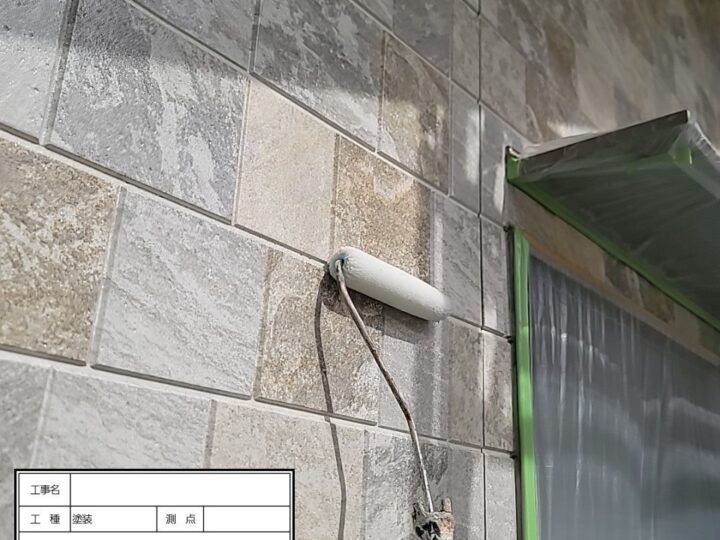 外壁(高意匠サイディング) 上塗り1回目