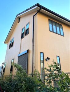 西宮市K様邸の外壁付帯塗装·防水塗装工事//阪神地域(西宮·芦屋·宝塚·川西·伊丹)の外壁塗装·屋根塗装ならPaintWall