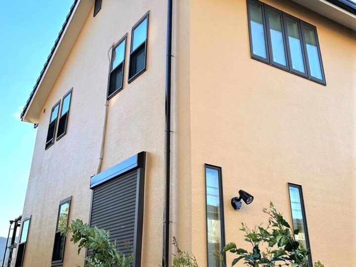 西宮市K様邸の外壁付帯塗装·防水塗装工事//阪神地域(西宮·芦屋·宝塚·川西·伊丹)の外壁塗装·屋根塗装ならPaintWall