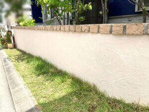 兵庫県川辺郡　外壁塗装後　ペイントウォール