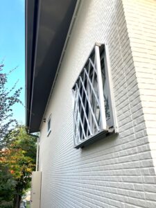 西宮市　外壁塗装後　ペイントウォール