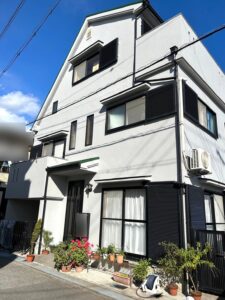 伊丹市Ｈ様邸の外壁·屋根·付帯塗装工事//阪神地域（西宮·芦屋·宝塚·川西·伊丹）の外壁塗装·屋根塗装ならPaintWall