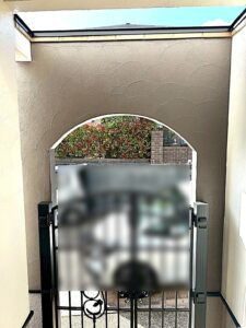 川西市外壁塗装後　ペイントウォール施工事例