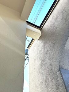 川西市外壁塗装後　ペイントウォール施工事例