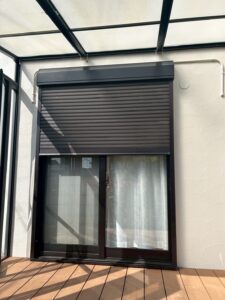 川西市外壁塗装後　ペイントウォール施工事例